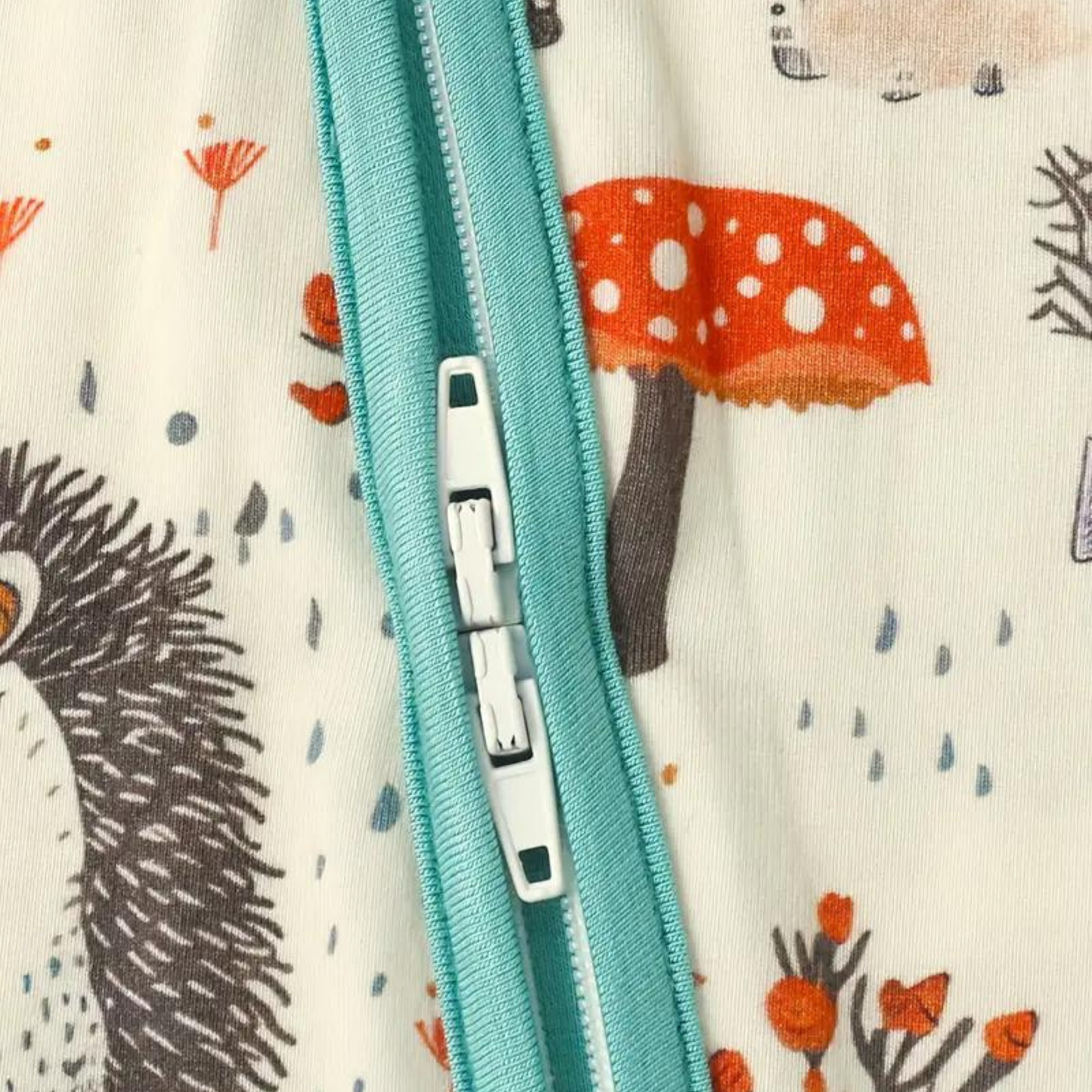 WONDERER SLEEPSUIT . Up to 2 Years