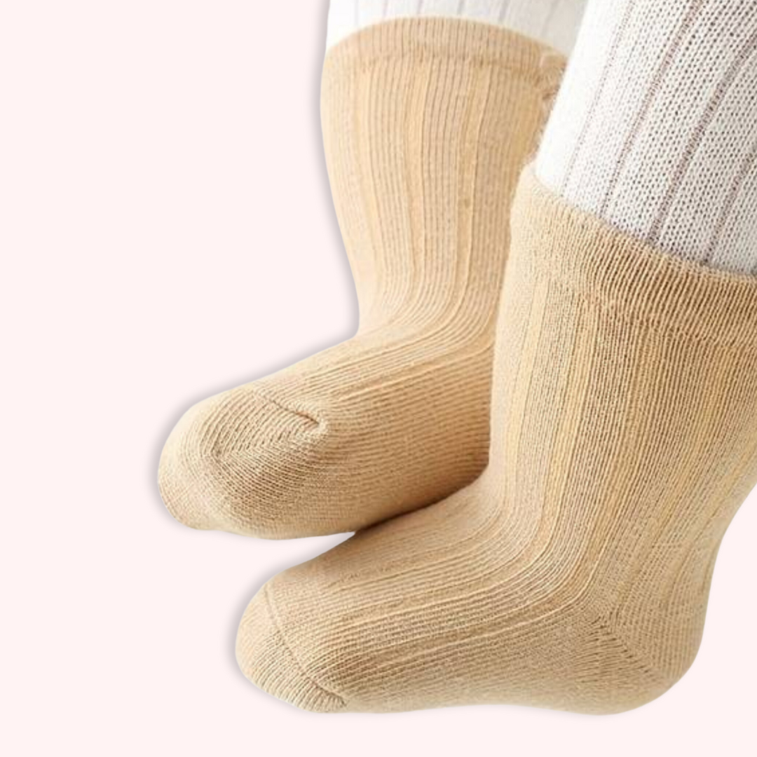RIBBED COTTON SOCKS . Up to 12 Months