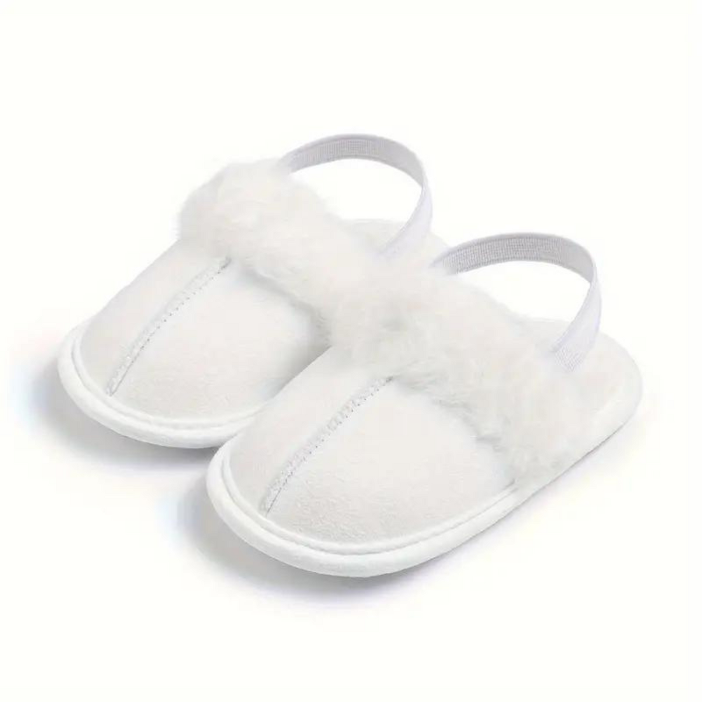 FLEECE SLIPPERS . White