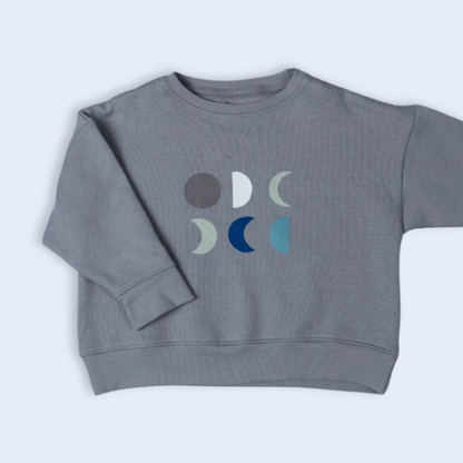 CRESCENT MOON SWEATSHIRT . Up to 6 Years