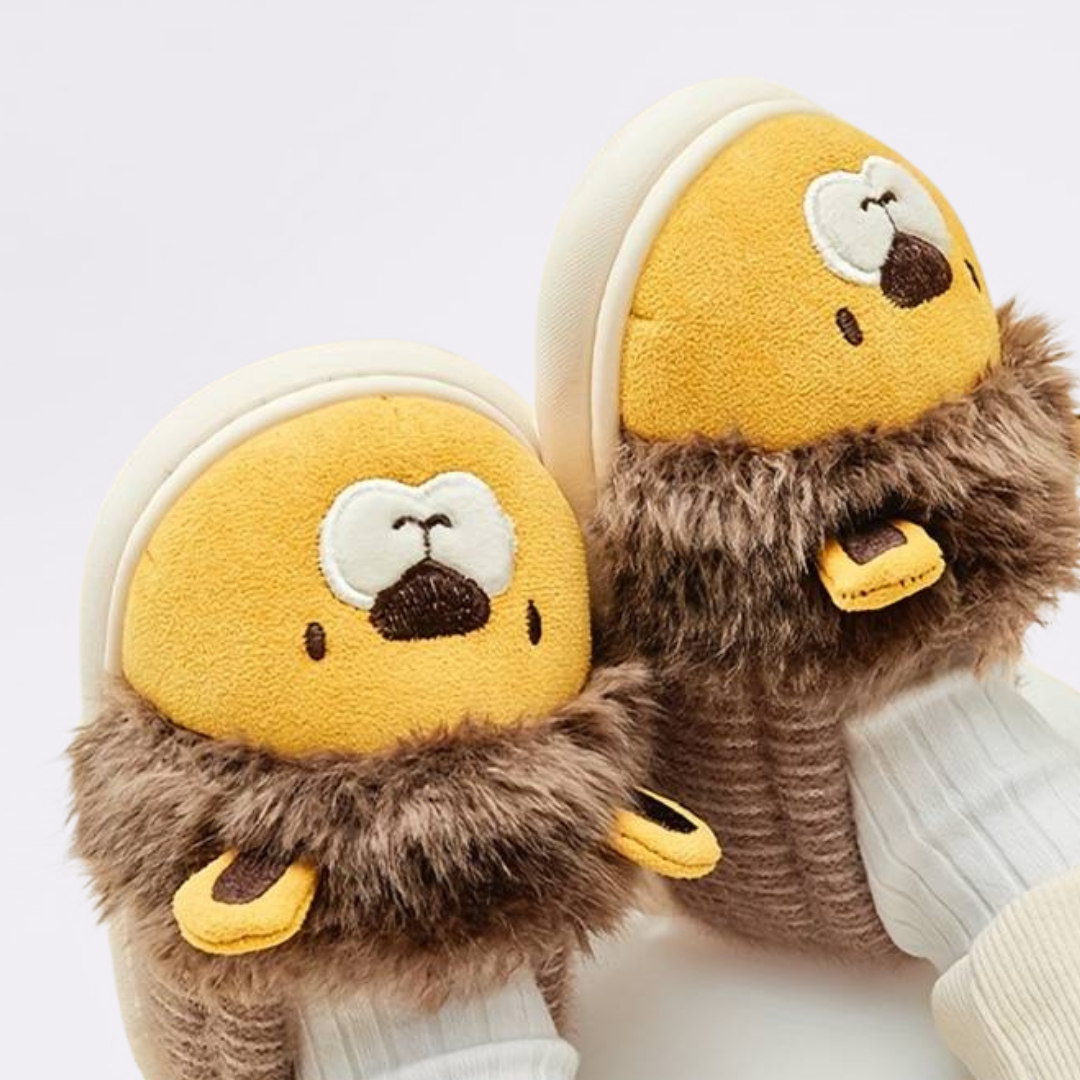 LION TODDLER SLIPPERS