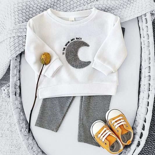 MOON SWEATER SET