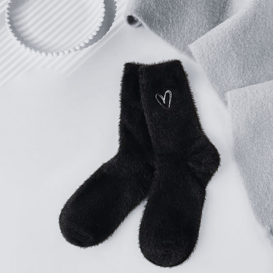 COZY HEART SOCKS