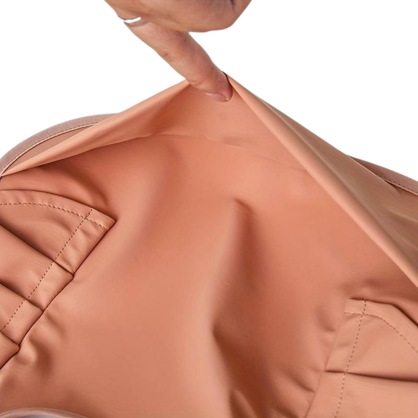 WATERPROOF RUFFLE BIB